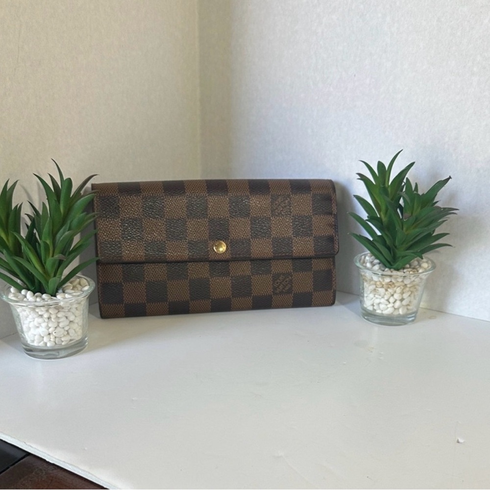 Louis Vuitton Wallet